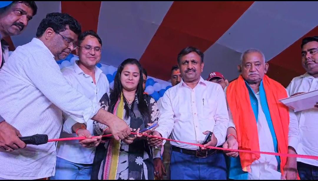 गोपाल वाड़ी गांव में सांस्कृतिक मंच का मढ़ौरा एसडीओ और डीएसपी ने किया उद्घाटन