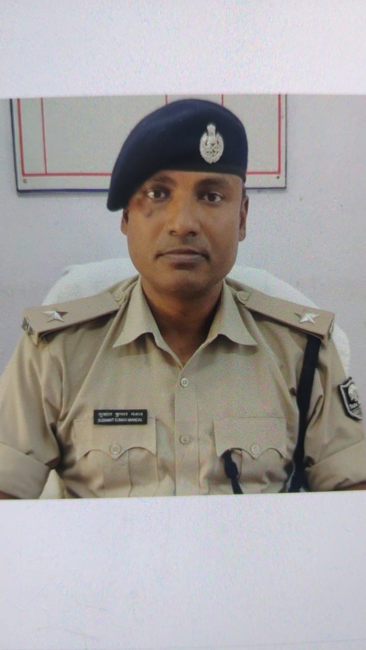 भोजपुर एसपी के निर्देश पर कृष्णागढ़ के नए थानाध्यक्ष बनाऐ गए सुशांत कुमार मंडल।