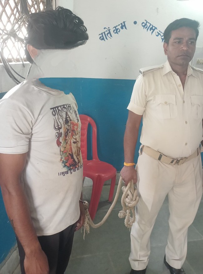 कोईलवर बालू अवैध खनन मे संलिप्त एक आरोपित गिरफ्तार जेल।