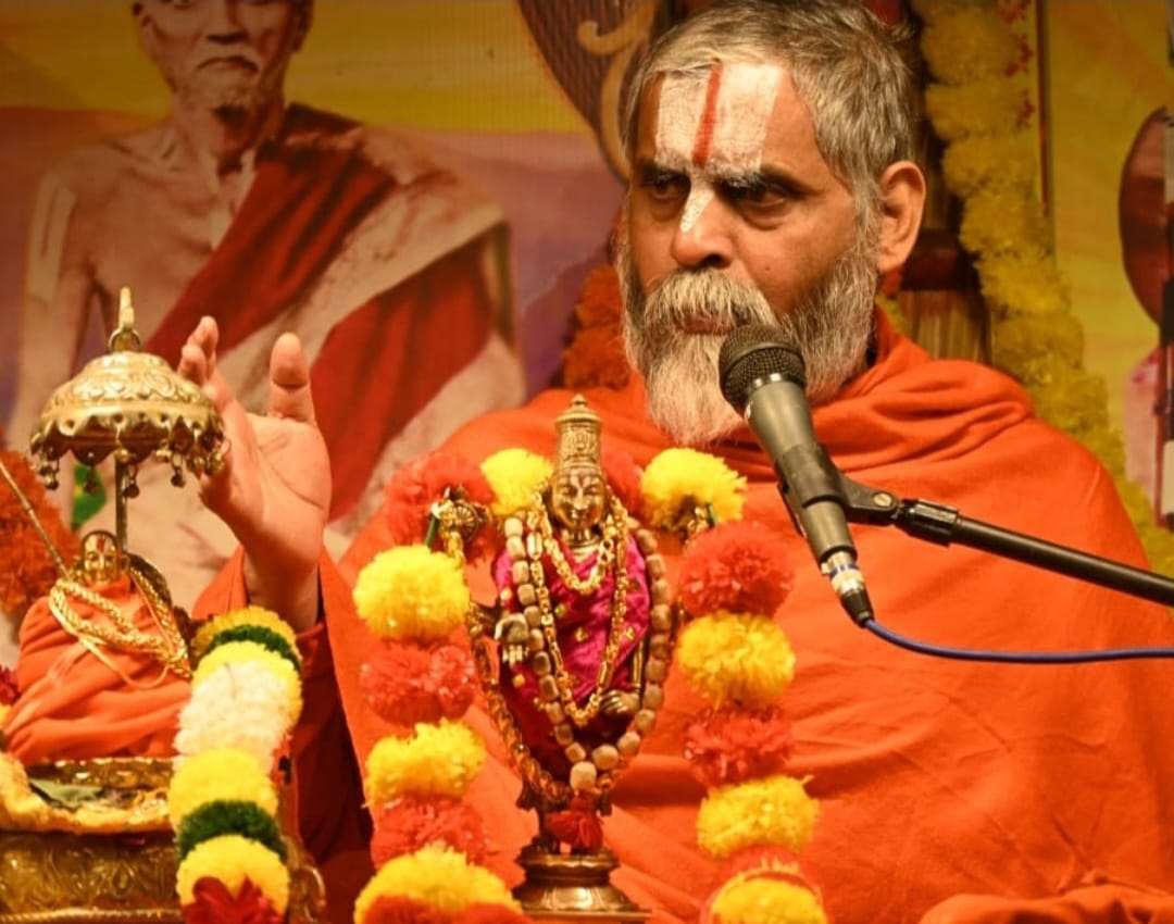 धर्म की रक्षा करने वाले की रक्षा धर्म करता है:- जीयर स्वामी।