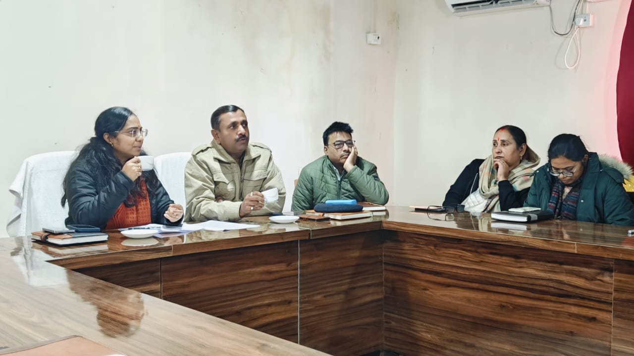 गणतंत्र दिवस समारोह की तैयारियों को लेकर अनुमंडल कार्यालय सभागार में हुई बैठक सम्पन्न।