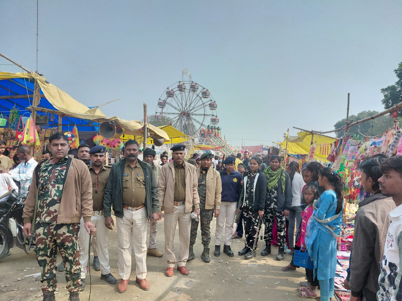 मकर संक्रांति पर्व के अवसर पर विधि-व्यवस्था बनाए रखने हेतु व्यापक सुरक्षा व्यवस्था"